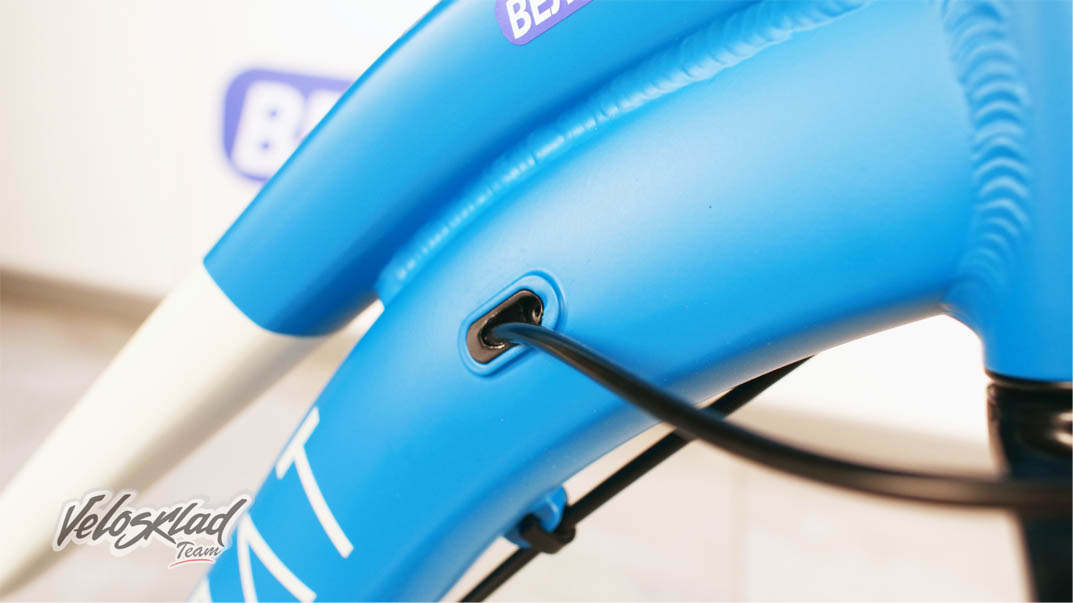 Женский велосипед Format 7714 27.5, год 2022, цвет Синий, ростовка 15