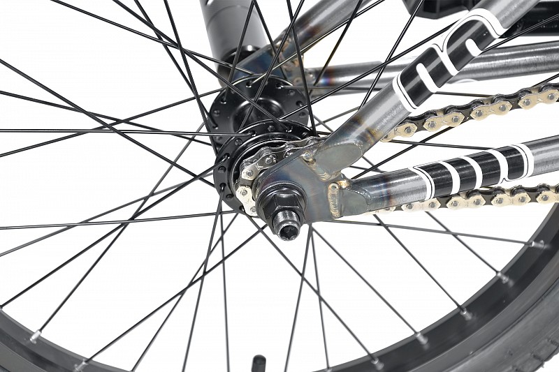 Экстремальный велосипед Stark Madness BMX 6, год 2023, цвет Серебристый, ростовка 20.5
