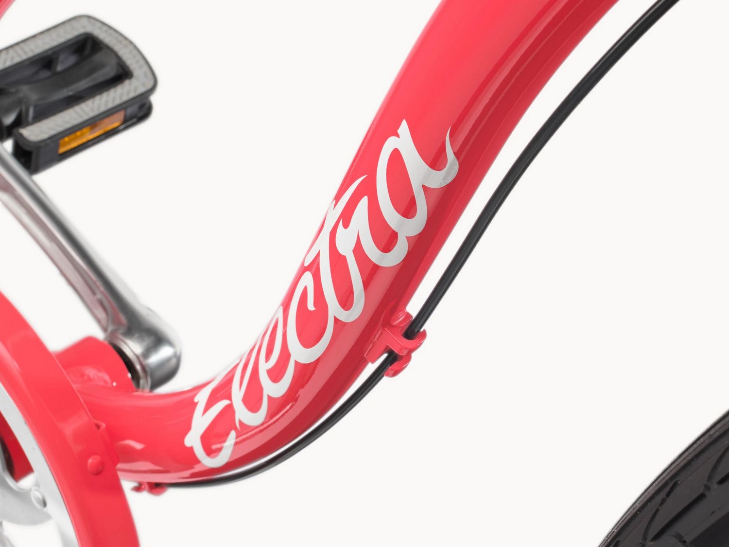 Женский велосипед Electra Cruiser 3i Step-Thru, год 2023, цвет Красный, ростовка 17