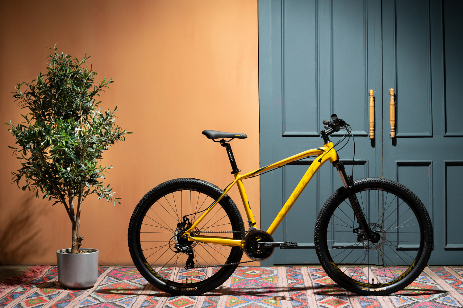 Горный велосипед Welt Raven 1.0 D 27, год 2024, цвет Желтый, ростовка 16