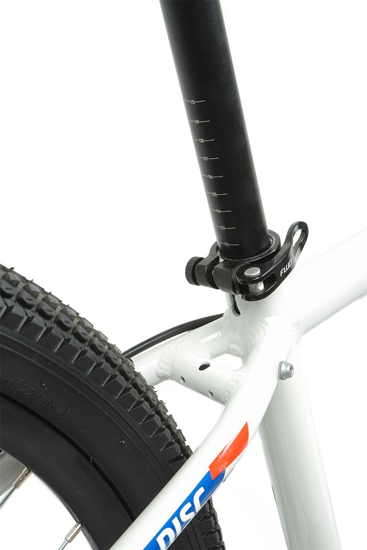 Подростковый велосипед Forward Twister 24 2.0 D, год 2024, цвет Черный-Серебристый, ростовка 12
