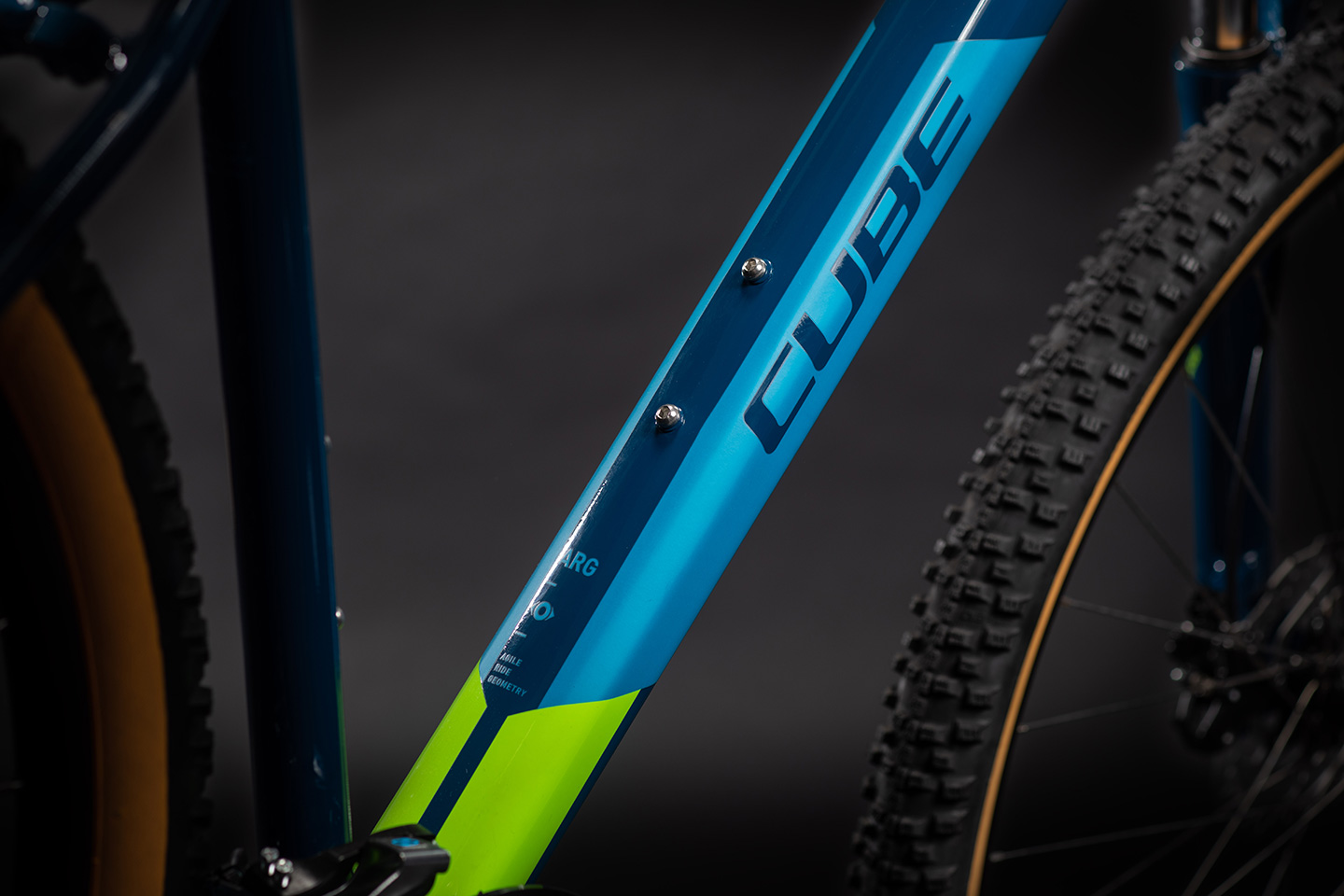 Aim Race 27.5 (2021)