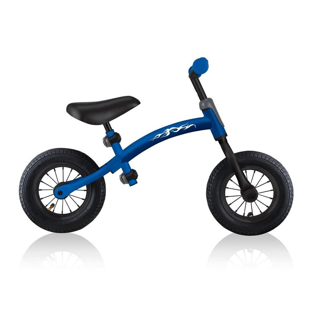 фото Детский велосипед globber go bike air, год 2020, цвет красный