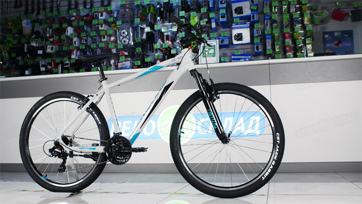 Горный велосипед Forward Apache 27.5 1.2 S, год 2021, цвет Серебристый-Зеленый, ростовка 19