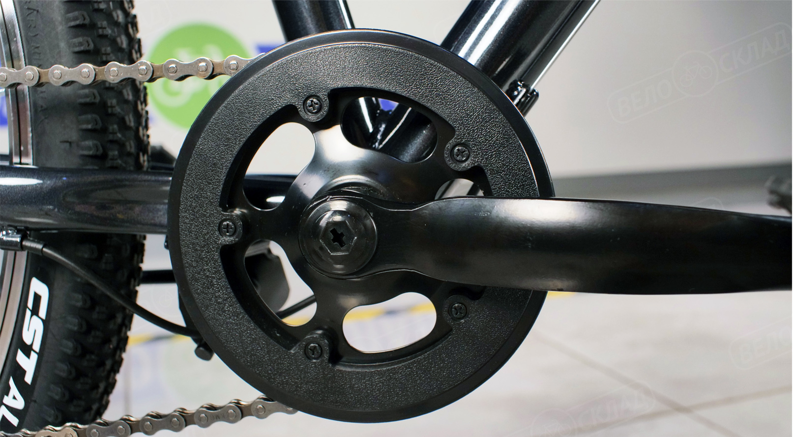 фото Женский велосипед forward iris 26 1.0, год 2022, цвет белый-зеленый, ростовка 17