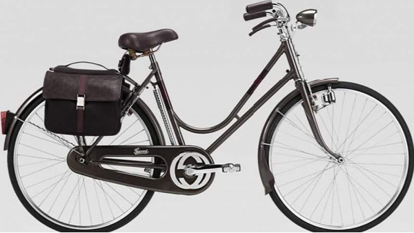 Непривычный вид роскошного велосипеда