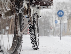 Специальный уход за велосипедом для тех, кто продолжает ездить зимой!