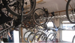 Правильная транспортировка велосипеда в общественном транспорте